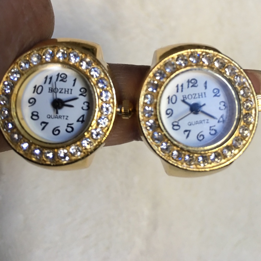 Unisex Trendy Finger Ring Watches Gold filled